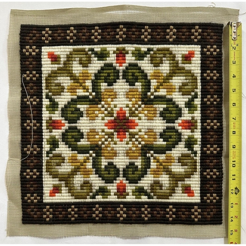Vintage Norwegian Åkle Needlepoint Panel Scandinavian Folk Art Floral‎ (C)